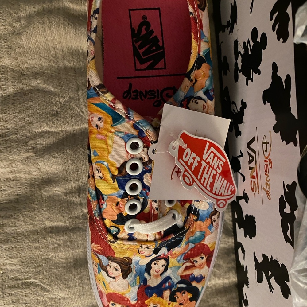 Vans Disney Princess Women’s Shoes - Multicolor - Picture 2 of 6